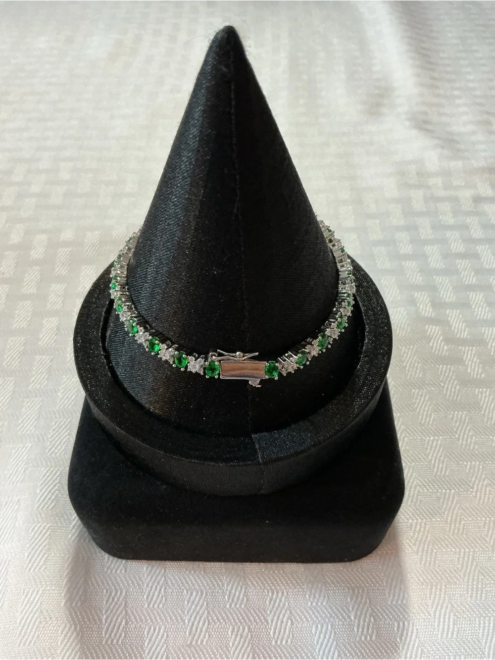 Emerald Green Rhinestone Silver Tone Line Bracelet